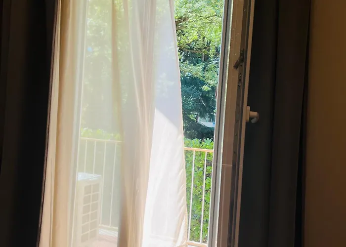 Pensionat Sonila's 2 3*