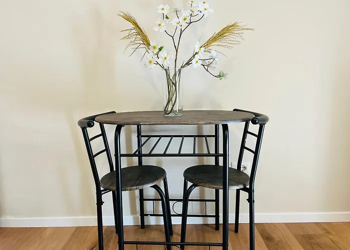 Pensión Sonila's 2 3*